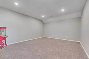 633 Bassett Hall Rd, Fate, TX 75189 - Photo 9