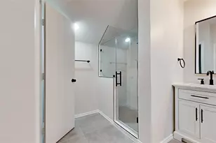 1010 Fairhaven Dr, Garland, TX 75040 - Photo 23