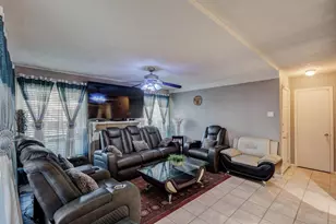 4612 Place One Dr, Garland, TX 75042 - Photo 3