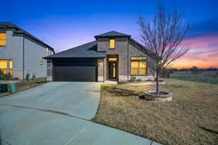 2400 Peoria Dr, Fort Worth, TX 76179 - Photo 1