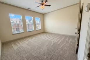 10555 Steinbeck Ln, Irving, TX 75063 - Photo 13