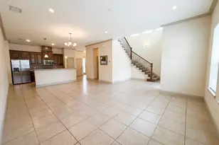 10555 Steinbeck Ln, Irving, TX 75063 - Photo 9