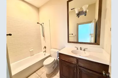10555 Steinbeck Lane, Irving, TX 75063 - Photo 17