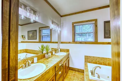 6207 Point Lavista, Malakoff, TX 75148 - Photo 15