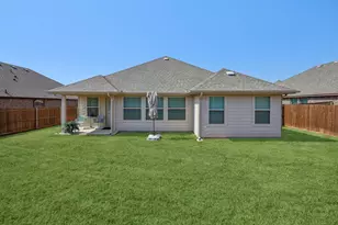 212 Magnolia Dr, Azle, TX 76020 - Photo 29