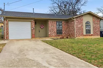 629 Chambers Street, Denton, TX 76205 - Photo 1