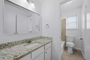 629 Chambers St, Denton, TX 76205 - Photo 11