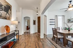 1604 Creek Crest Dr, McKinney, TX 75071 - Photo 3