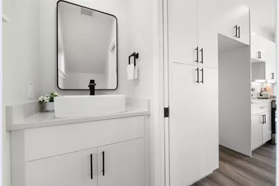 312 S Glasgow Drive, Dallas, TX 75214 - Photo 11