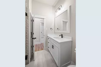 903 Boston Lane, River Oaks, TX 76114 - Photo 9