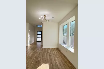 2801 Country Villa Circle, Carrollton, TX 75006 - Photo 7