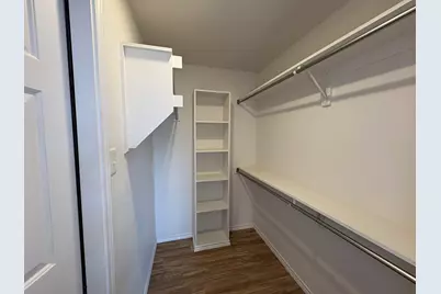 2801 Country Villa Circle, Carrollton, TX 75006 - Photo 23