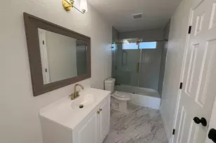 2801 Country Villa Cir, Carrollton, TX 75006 - Photo 29