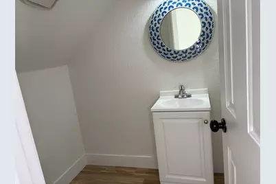 2801 Country Villa Circle, Carrollton, TX 75006 - Photo 25