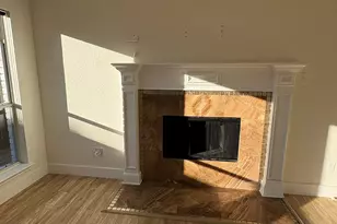 2801 Country Villa Cir, Carrollton, TX 75006 - Photo 15