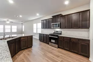 7221 Headingham Wy, McKinney, TX 75071 - Photo 3