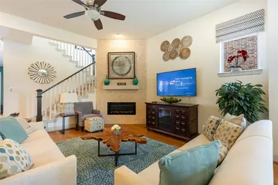 1016 Peacock Boulevard, Carrollton, TX 75007 - Photo 13