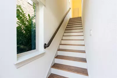 1016 Peacock Boulevard, Carrollton, TX 75007 - Photo 37