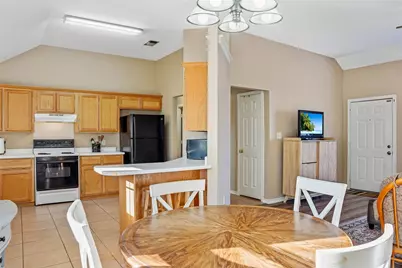 1013 Solomon Drive, Commerce, TX 75428 - Photo 11