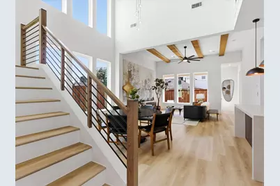 916 E Louisiana Drive, Dallas, TX 75216 - Photo 5