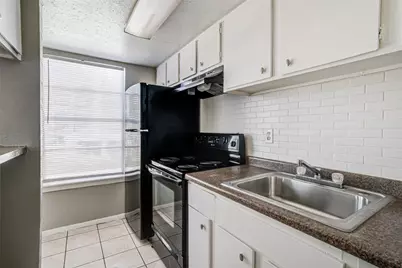 4040 Brown Street #2, Dallas, TX 75219 - Photo 9