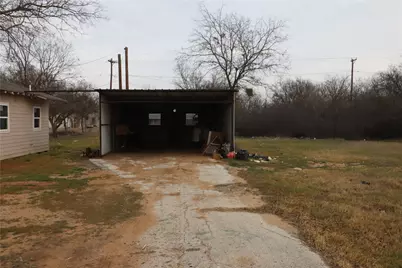 510 N Connellee Avenue, Eastland, TX 76448 - Photo 3