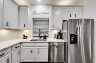 320 Timbercreek Ct, Princeton, TX 75407 - Photo 5