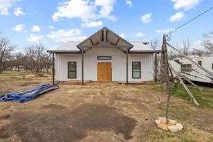 204 S Main St, Ector, TX 75439 - Photo 3