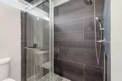 104 N 4th Street, Trenton, TX 75490 - Photo 21