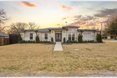 104 N 4th Street, Trenton, TX 75490 - Photo 3