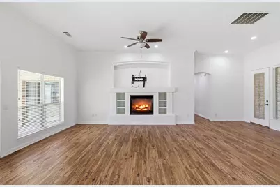 8925 Crestview Drive, Denton, TX 76207 - Photo 7