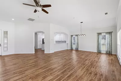 8925 Crestview Drive, Denton, TX 76207 - Photo 9