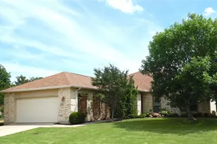 8925 Crestview Dr, Denton, TX 76207 - Photo 1