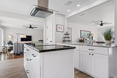 6341 Kenwick Avenue, Fort Worth, TX 76116 - Photo 9