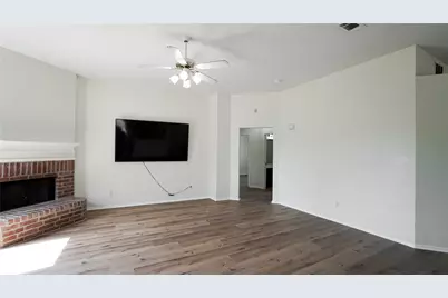 3124 Creekside Drive, Sachse, TX 75048 - Photo 7