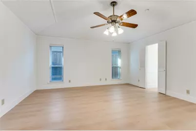 2805 Staffordshire Drive, Carrollton, TX 75007 - Photo 19