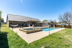 611 Gladness, Rhome, TX 76078 - Photo 5