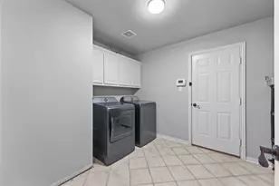 2011 Brianna Ln, Arlington, TX 76001 - Photo 27