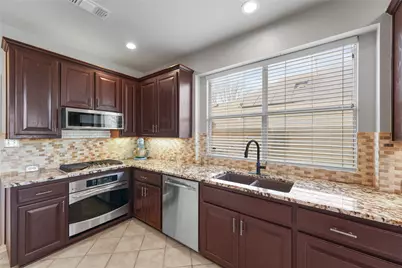 2011 Brianna Lane, Arlington, TX 76001 - Photo 11