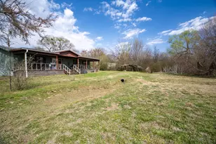 101 Taylor St, Como, TX 75431 - Photo 27