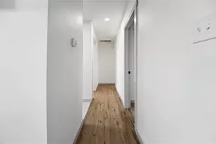 310 S Hampshire St, Saginaw, TX 76179 - Photo 9