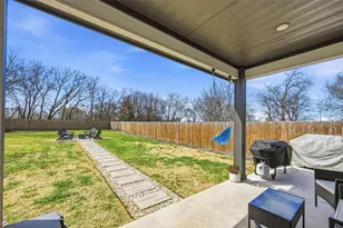 3215 Bill Harrod St, Dallas, TX 75212 - Photo 27