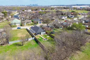 3215 Bill Harrod St, Dallas, TX 75212 - Photo 33