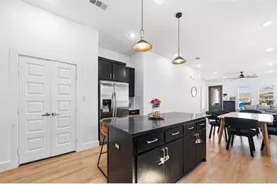 3215 Bill Harrod Street, Dallas, TX 75212 - Photo 17