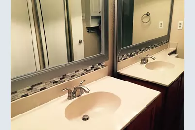 519 Ranch Trail #134, Irving, TX 75063 - Photo 7