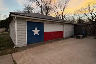 818 E Elm St, Hillsboro, TX 76645 - Photo 27