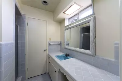 3217 Cedarcroft Lane, Dallas, TX 75233 - Photo 13