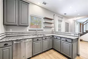 4805 Hunters Ridge Dr, Sachse, TX 75048 - Photo 3