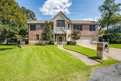 2234 Ivanhoe Circle, Grand Prairie, TX 75050 - Photo 1