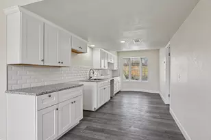 7367 Greenacres Dr, Fort Worth, TX 76112 - Photo 11